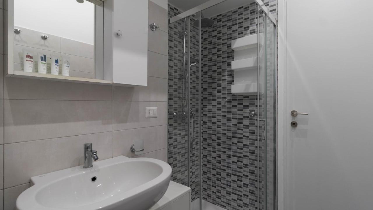 Italianway - Piceno 1 Appartement Milaan Buitenkant foto